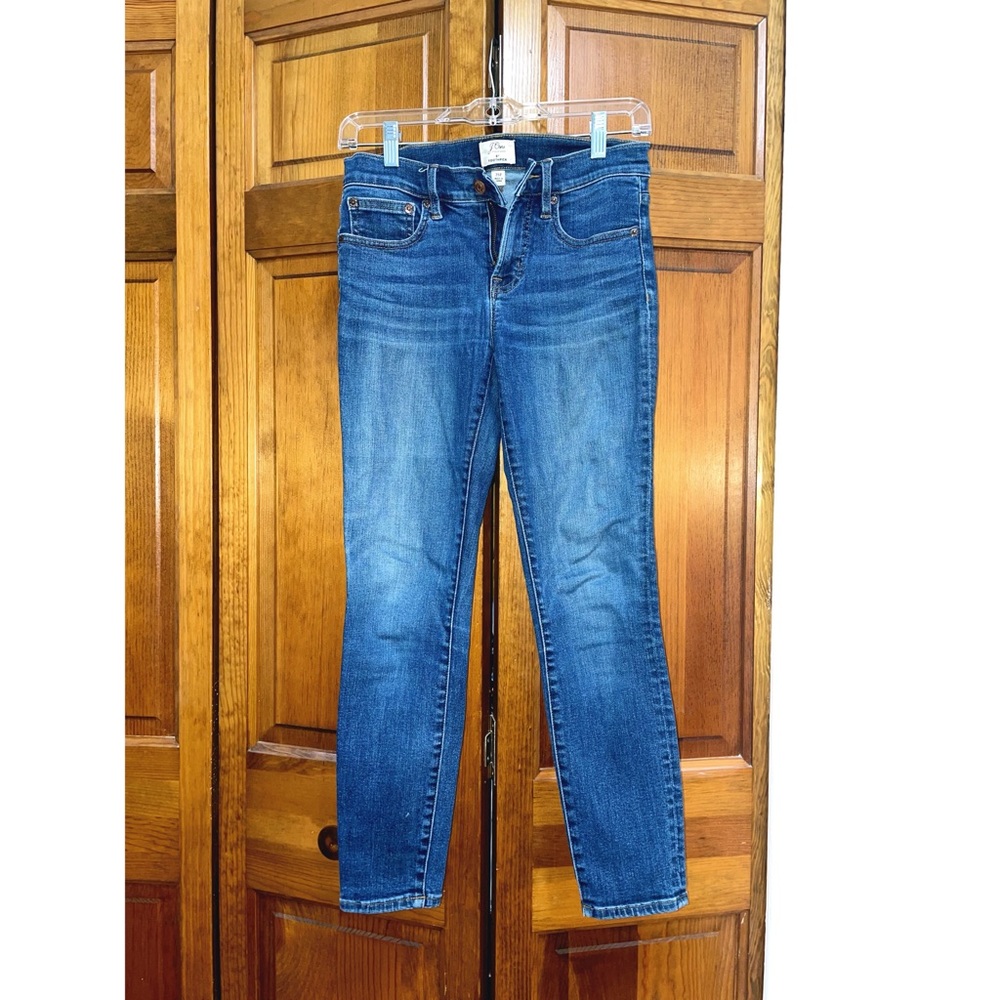 JCrew 8in Toothpick Denim size 25